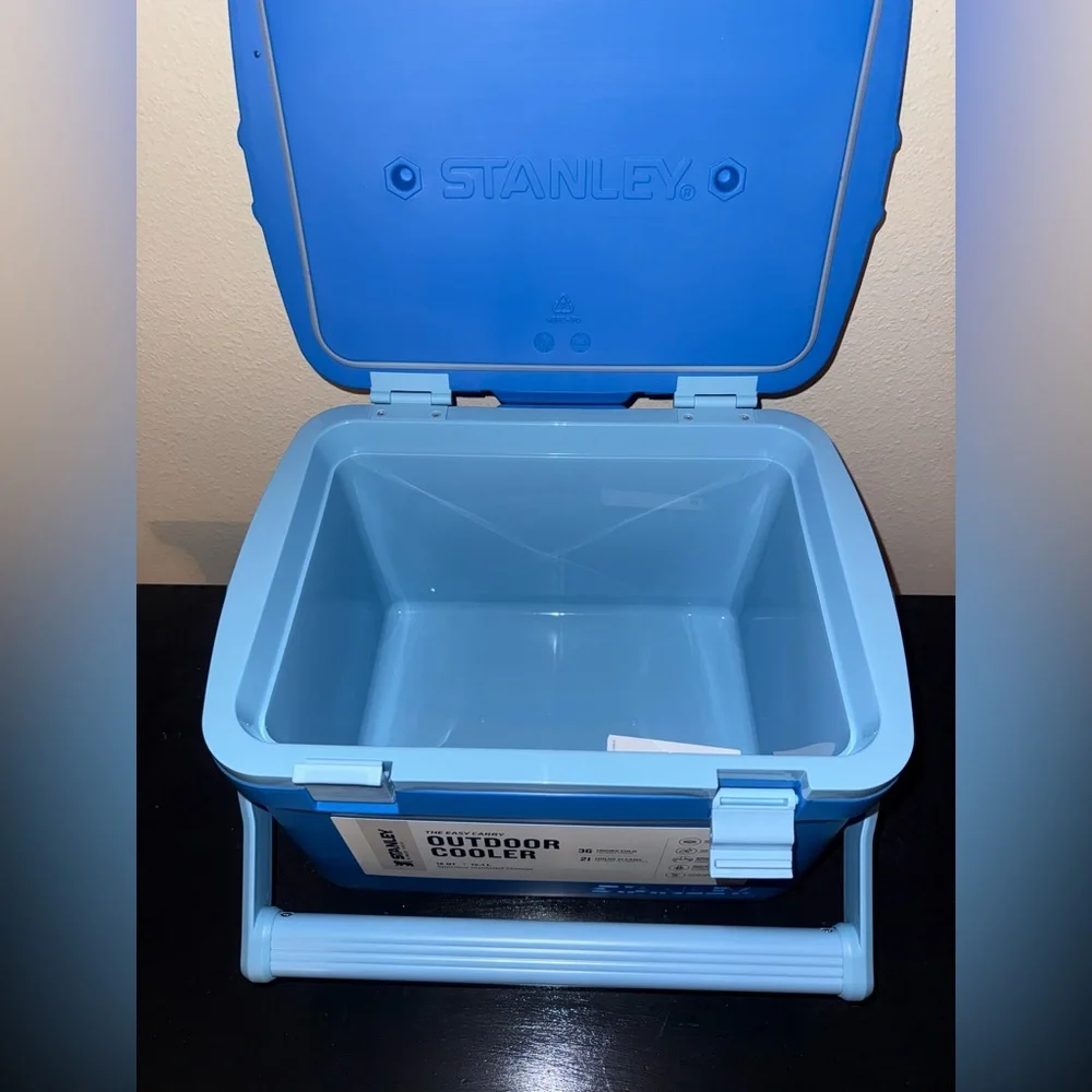 STANELY Easy-Carry Outdoor Cooler 16qt, 21 CANS- Azure Blue NEW - Picture 4 of 11